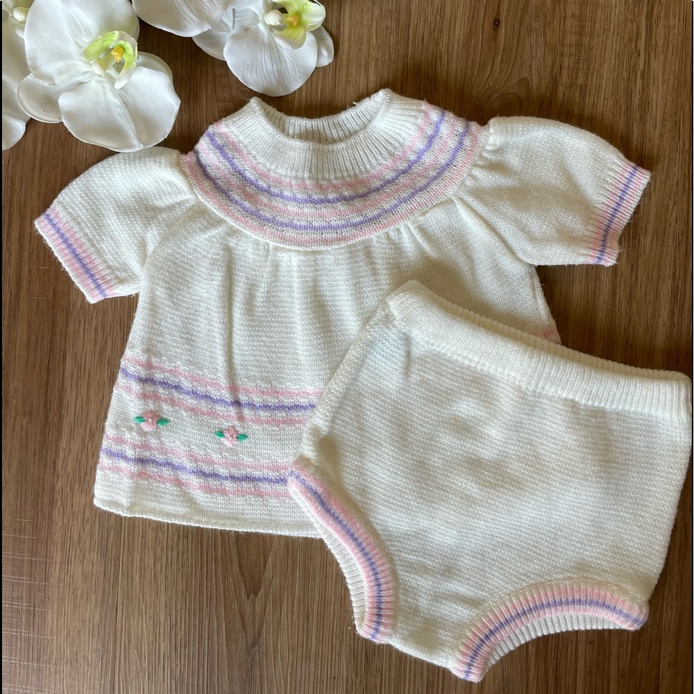 Vintage Tiny Togs knitted two piece 🐣